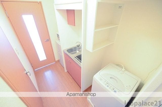 レオパレスリュ ビーチの内装写真
