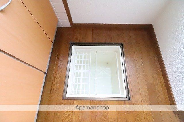 青梅線 羽村駅 徒歩14分 2階建 築27年の内装写真