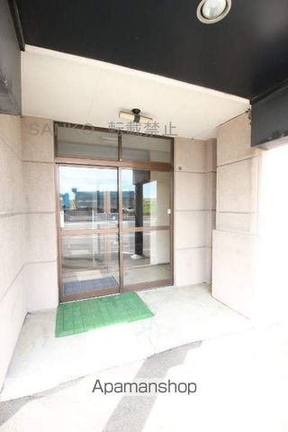 東中ビル ひがしなかビルの玄関写真