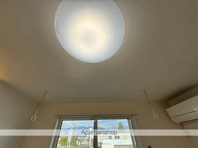 トリシア東和田 W棟の内装写真