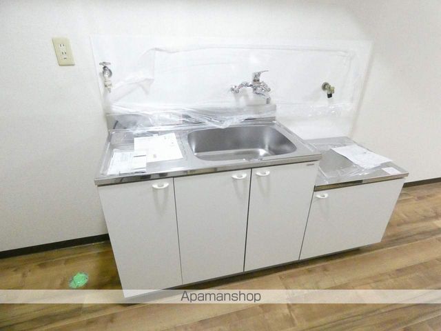 西浦コーポの内装写真