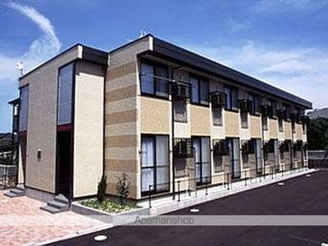 レオパレスCRANECRANEの外観写真
