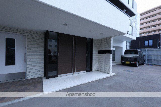 ピュア東彩館 IIの玄関写真