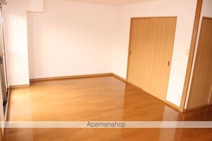 ＥＡＳＴ[2LDK/62.4m2]の内装1