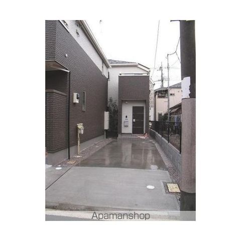 中央本線 三鷹駅 徒歩17分 2階建 築12年の外観写真