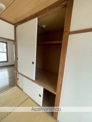 マンション正冨の内装写真