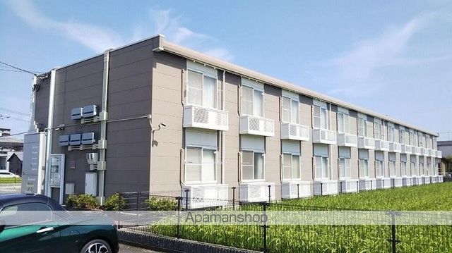 レオパレスVINGHTSIXの外観写真