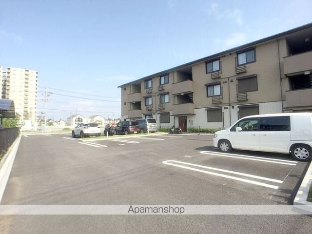 シャルートのその他写真