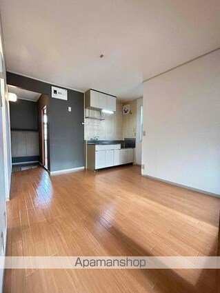 冬築タウン・パートⅡ　Ｆ棟[3DK/50.09m2]のリビング・居間