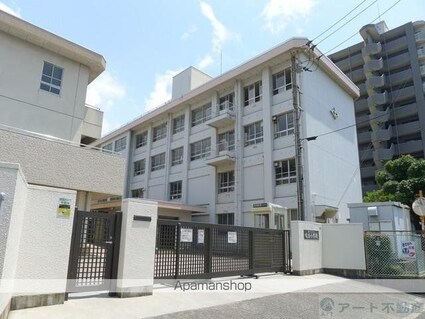 愛媛県松山市本町４丁目[1K/28.35m2]の周辺1