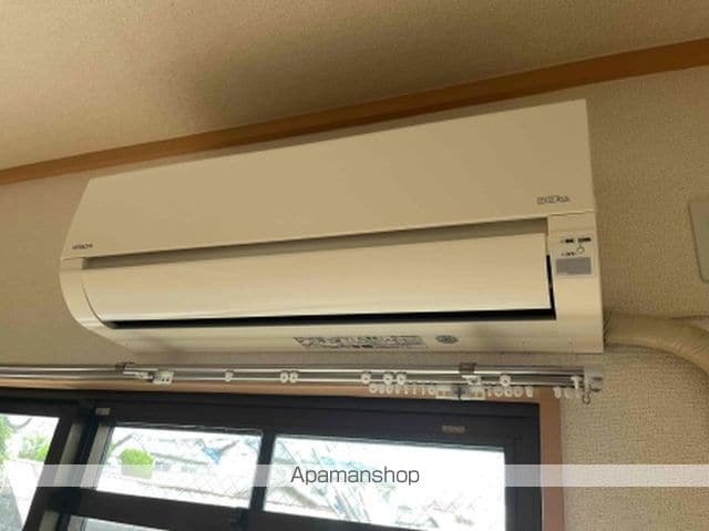 フリーダム常吉の内装写真