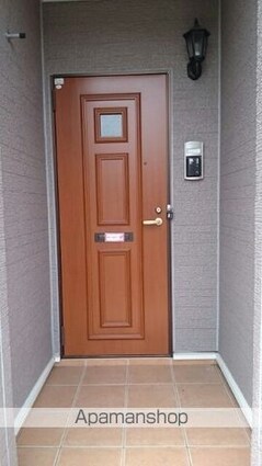 プラシード本浦　Ｃ[3LDK/68.03m2]のエントランス1