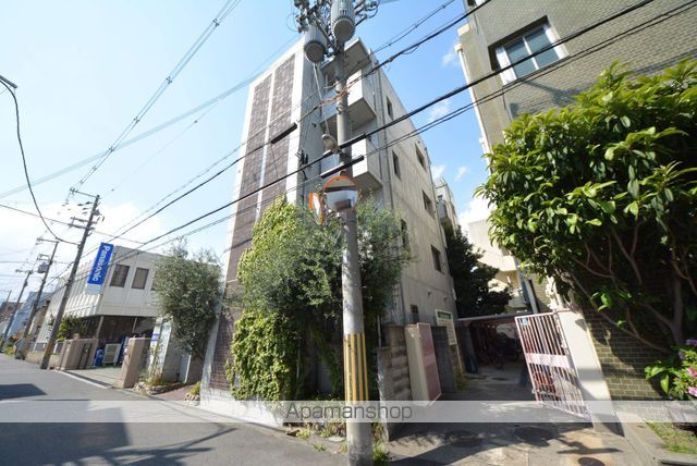 淡路グリーンズの外観写真