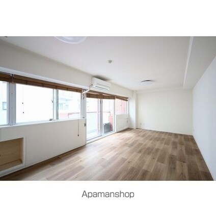 グランメール池袋[1R/25.59m2]のリビング・居間1