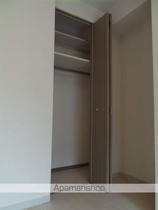 ＯＬＩＯ九段下[1K/22.35m2]の収納