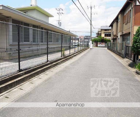 プラシードの周辺写真