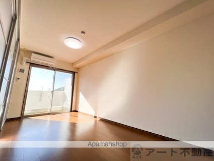 ＡＮＮＥＸ道後湯築[1LDK/39.68m2]のリビング・居間