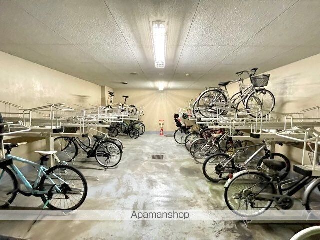 レジディア神田岩本町[2LDK/55.08m2]の駐車場