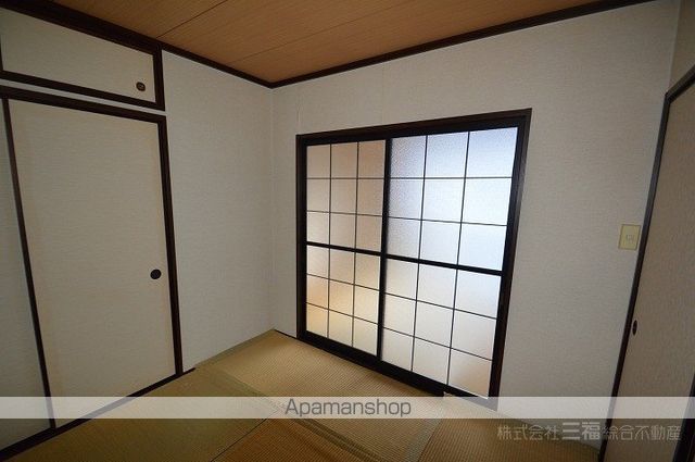タウニィ石手の内装写真