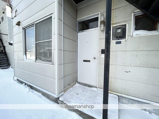 野呂田アパート513の玄関写真