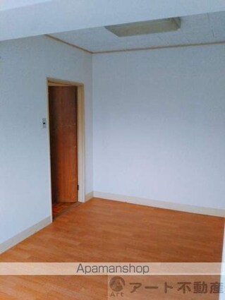 愛媛県松山市石手４丁目[2LDK/47m2]の内装1