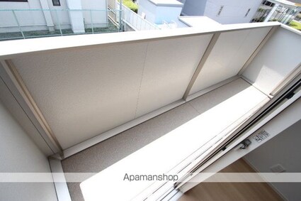 ラフィーネ下中野Ｃ棟[3LDK/81.03m2]のバルコニー