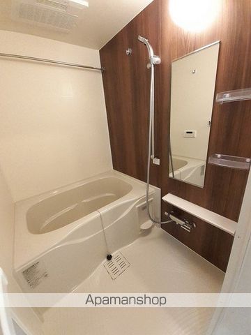 SUZURANIIの内装写真