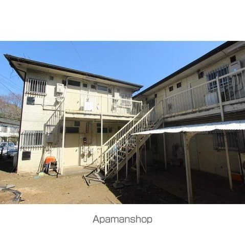 今井ハイツB棟の外観写真