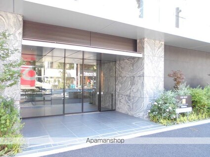 ＮＬ新中野レジデンス[1DK/29.4m2]のエントランス