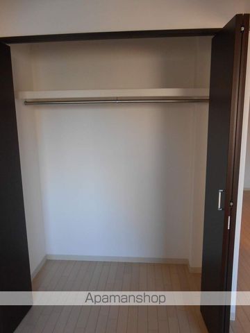 LST表町IIIの内装写真