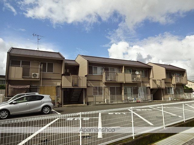 山崎ハイツの外観写真