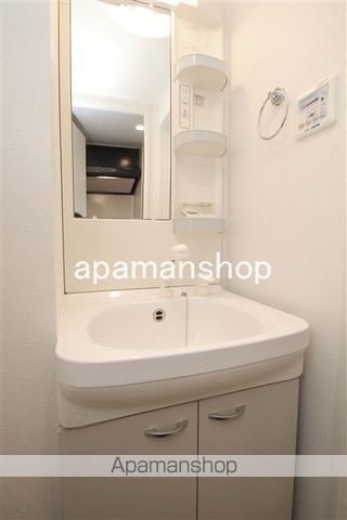 ジュネスKOUZUKOUENの内装写真