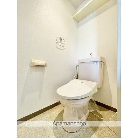 ロイヤルヒルズ市名坂の内装写真