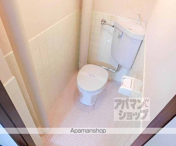 野色マンションの内装写真