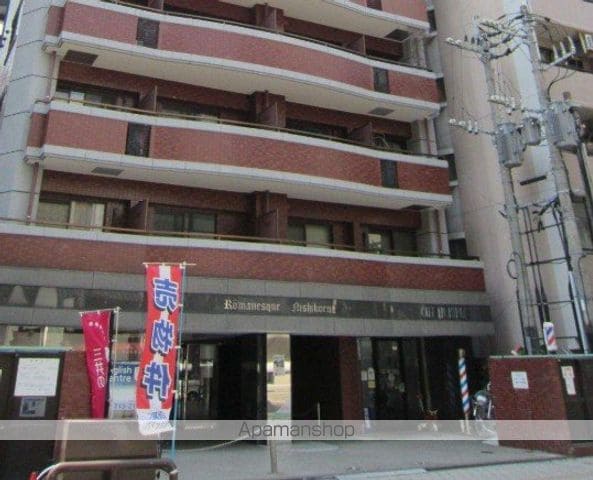 ロマネスク西公園第3の玄関写真
