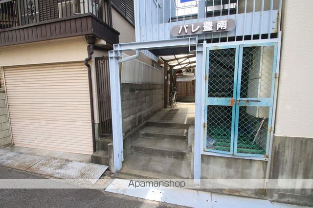 パレ豊南の玄関写真