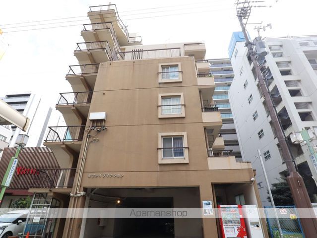 栄ファイブマンションの外観写真