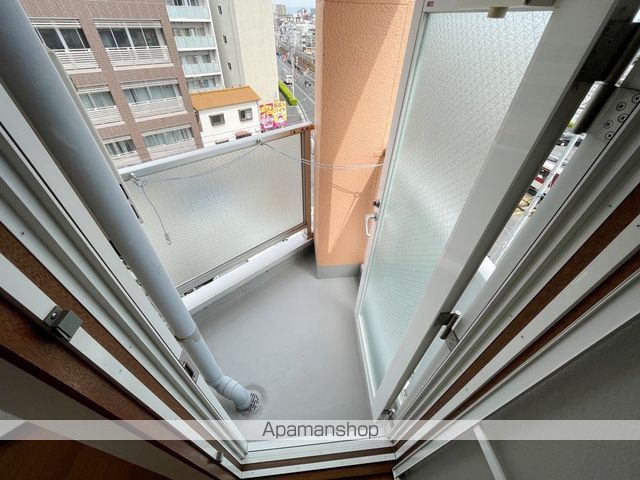 プティパレの内装写真