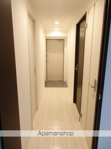 ラディア近代美術館前の内装写真