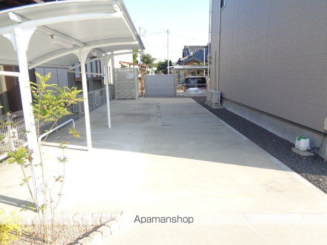 レオーネの玄関写真
