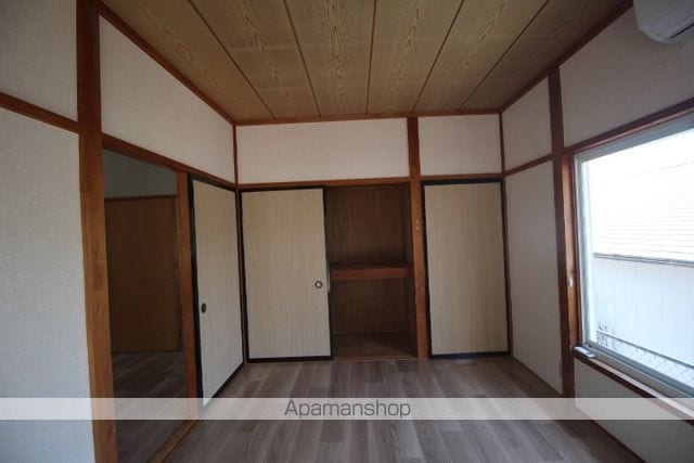 御前崎市 1階建 築34年の内装写真