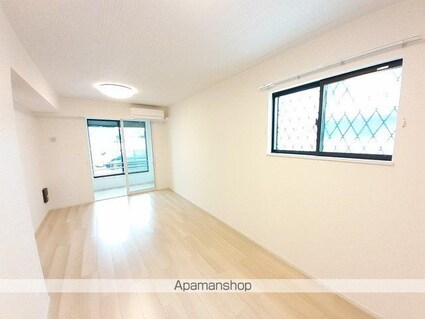 クレメント近江八幡　Ｂ[1LDK/50.01m2]のリビング・居間