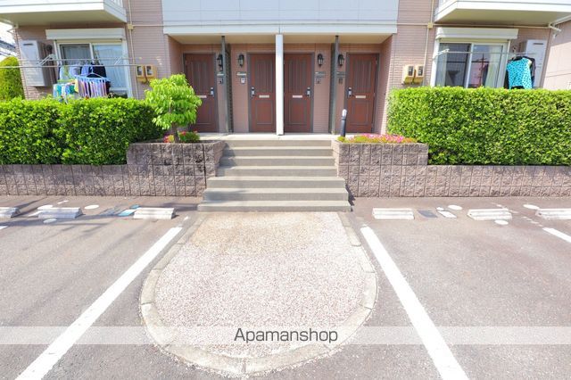 こすも80 Aの玄関写真