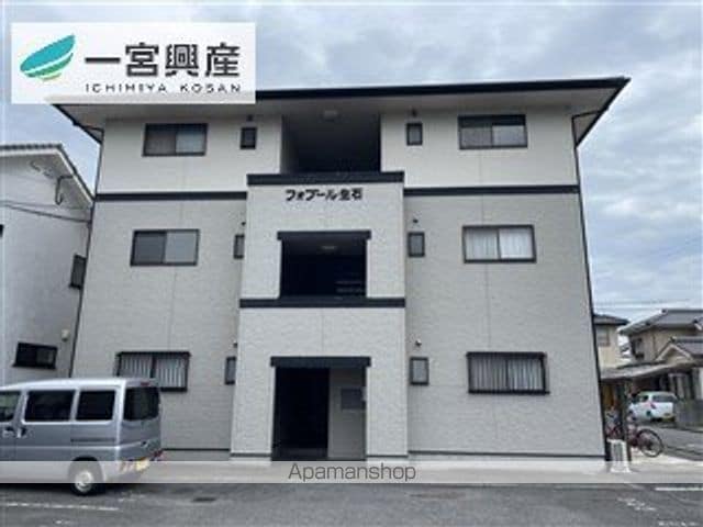フォブール生石の外観写真