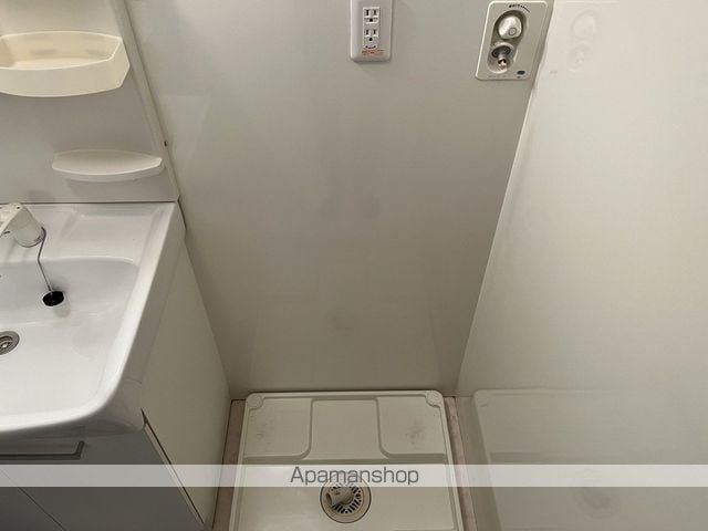 リビングタウン湖山 A棟の内装写真