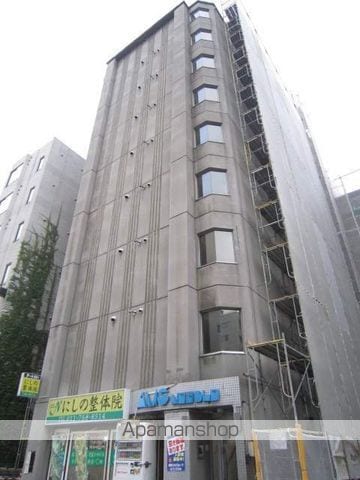 クレストコート北大前の外観写真