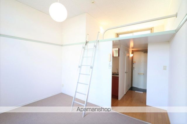 レオパレスフォレストの内装写真