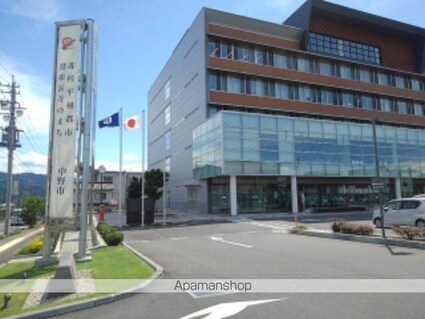 メゾン　マルベリィ[2LDK/63.03m2]の周辺3