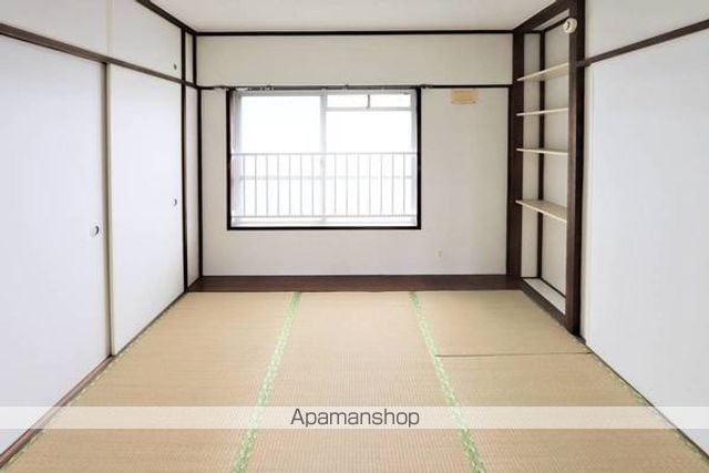 ビレッジハウス直方5号棟の内装写真