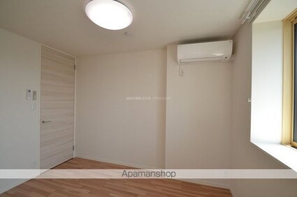 東京都立川市砂川町２丁目[2LDK/55.86m2]の内装2